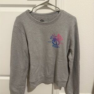 ⭐️hestwave Heather Gray Sweatshirt with Tropical Graphic